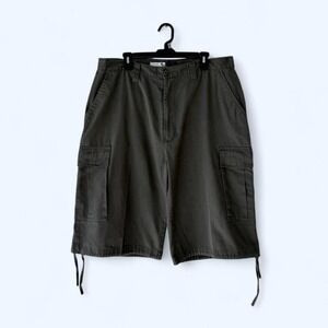 Rocawear Cargo Shorts Men Dark Green Utility Pockets Drawstring‎ Hem